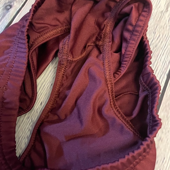 🌻Burgundy briefs - Picture 3 of 4